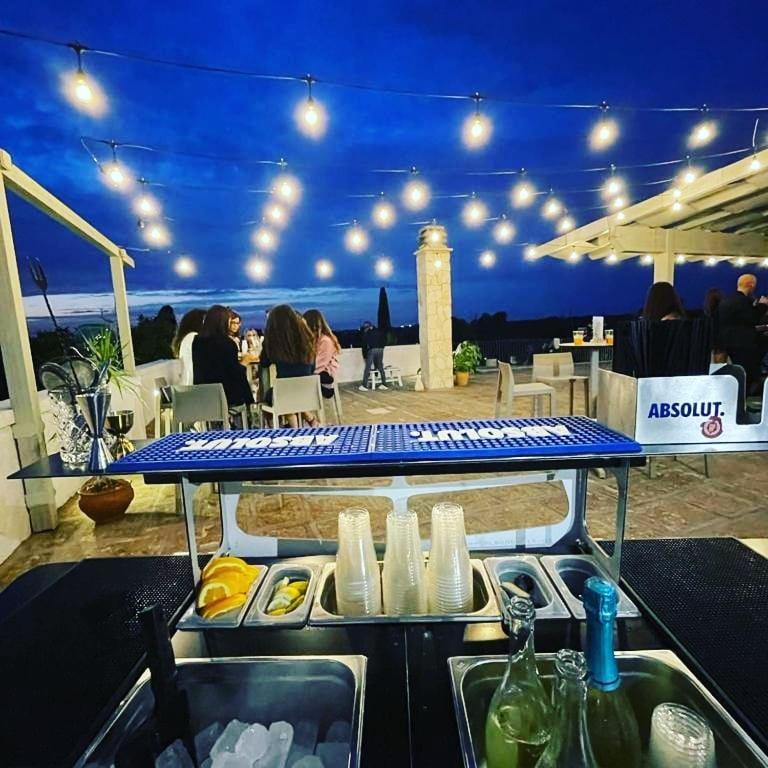 Masseria Agriturismo Il Sorriso Degli Ulivi - Dimora Di Charme 加利波利 外观 照片