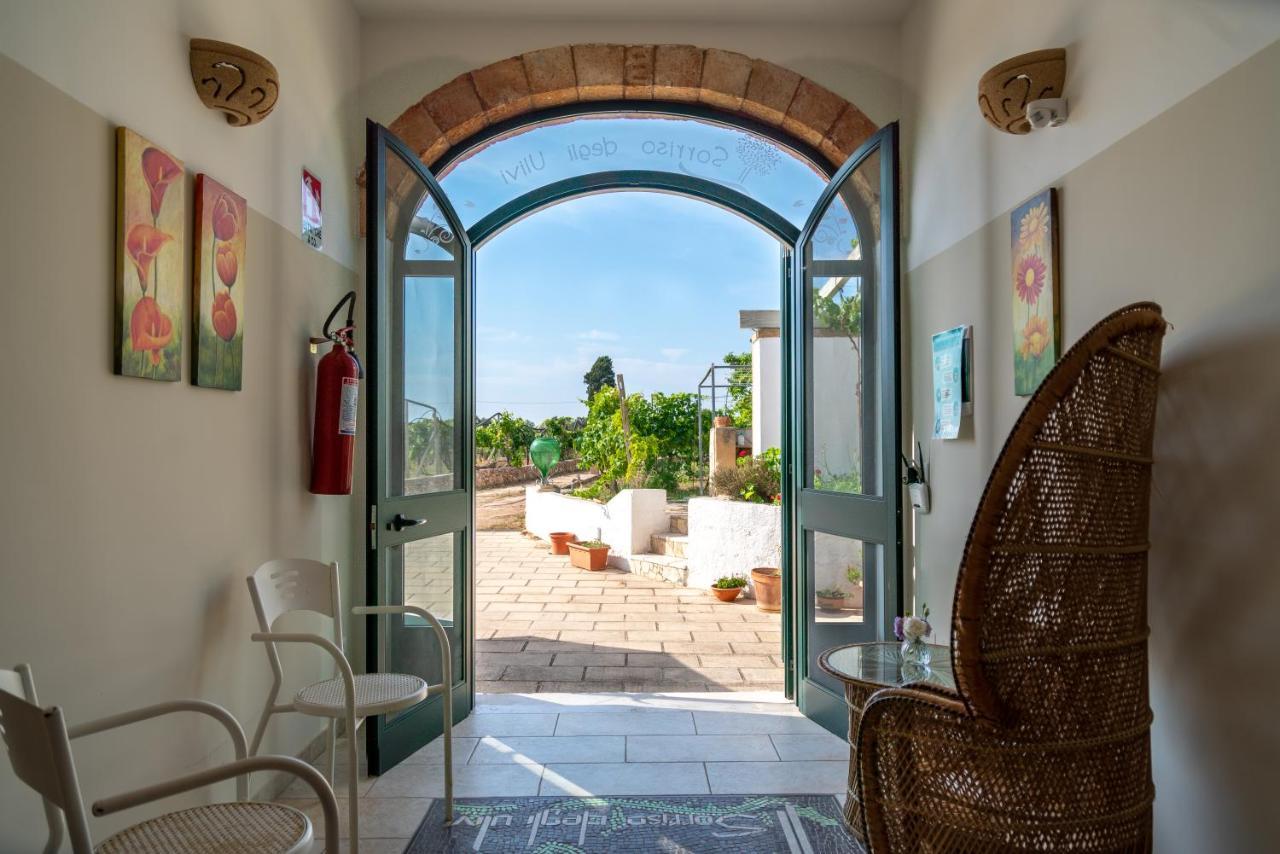 Masseria Agriturismo Il Sorriso Degli Ulivi - Dimora Di Charme 加利波利 外观 照片