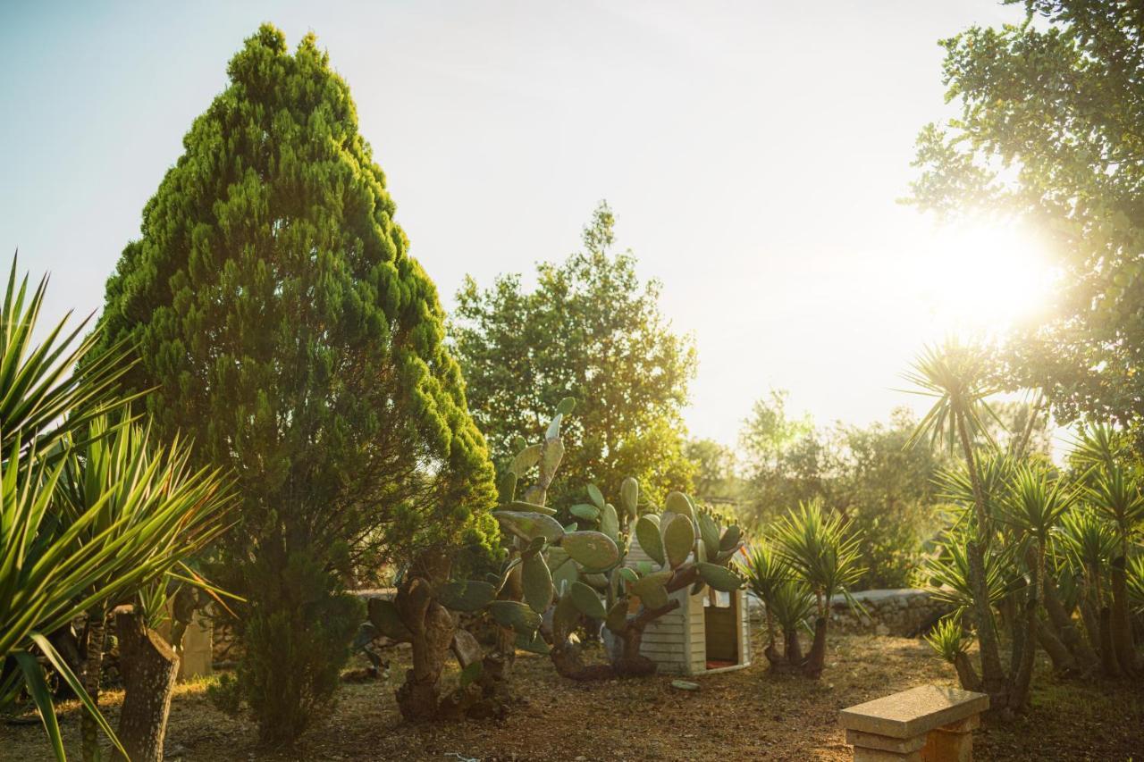 Masseria Agriturismo Il Sorriso Degli Ulivi - Dimora Di Charme 加利波利 外观 照片
