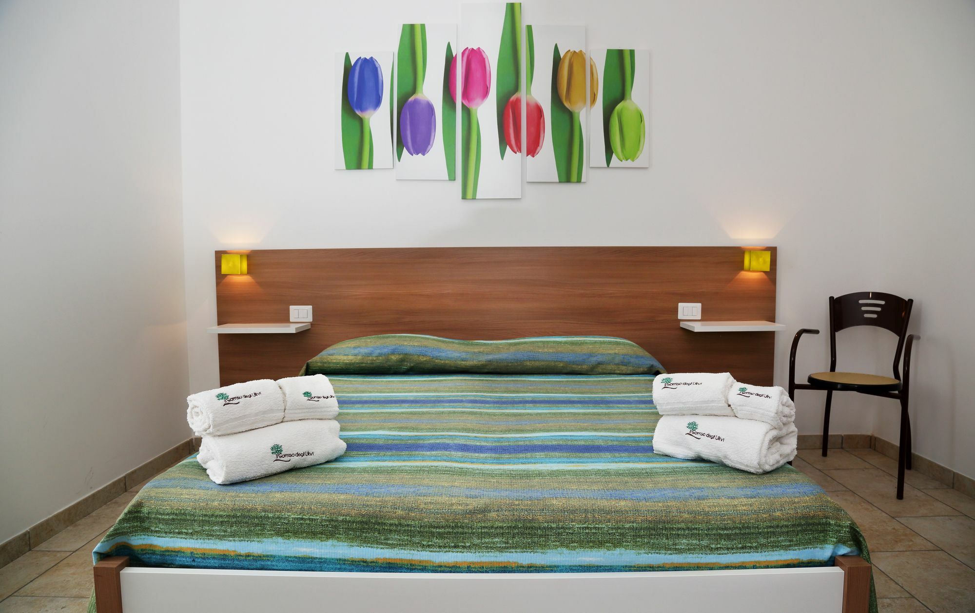 Masseria Agriturismo Il Sorriso Degli Ulivi - Dimora Di Charme 加利波利 外观 照片